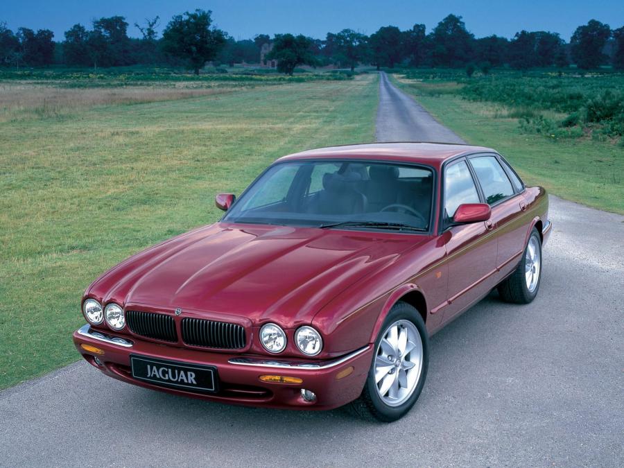  Jaguar XJ Sport 1997 года  (фото 17 из 18)
